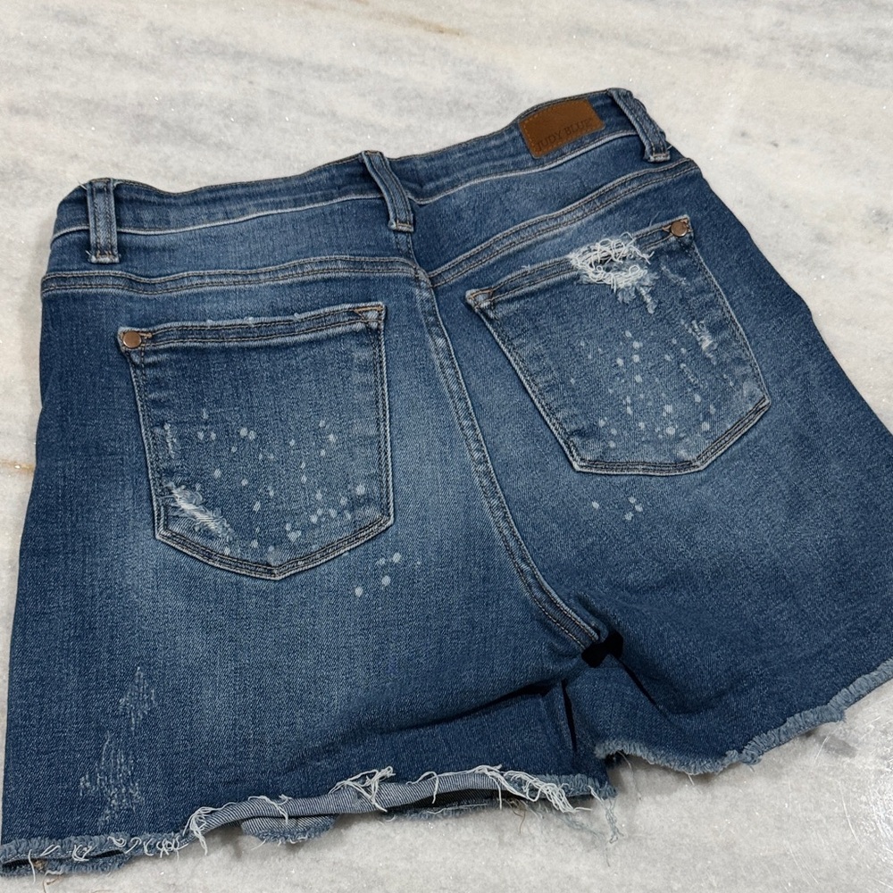 Judy Blue Washed Distressed High-Rise Denim Shorts - Dark Blue - Picture 2 of 3